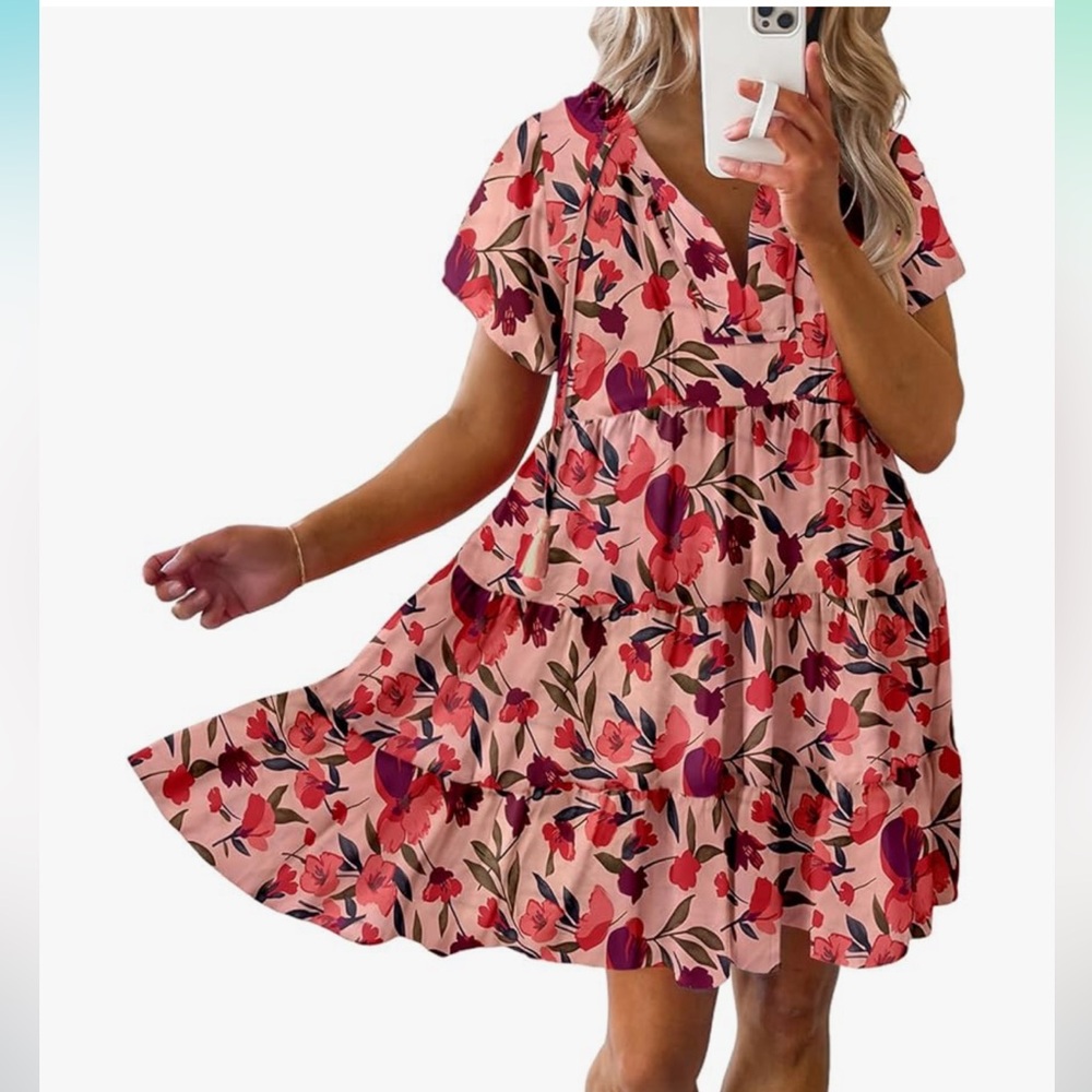 NWT Women’s floral and fun summer dress